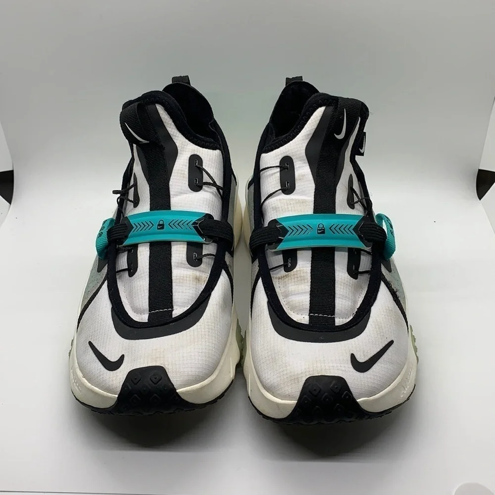 Nike Air Zoom Flyease Size 7Y